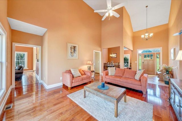 85 Cedar Bay RD, Union Hall, VA 24176