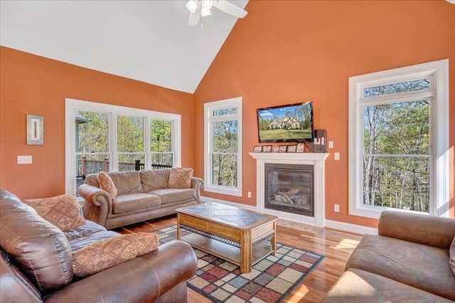 85 Cedar Bay RD, Union Hall, VA 24176