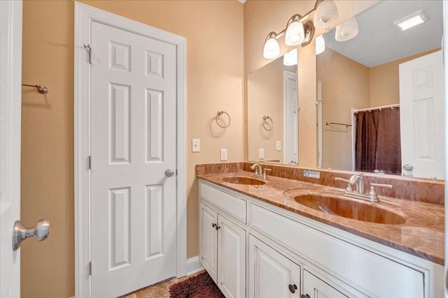 85 Cedar Bay RD, Union Hall, VA 24176