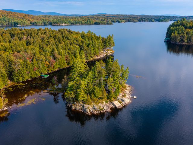14 County Line Island Island, Tupper Lake, NY 12986