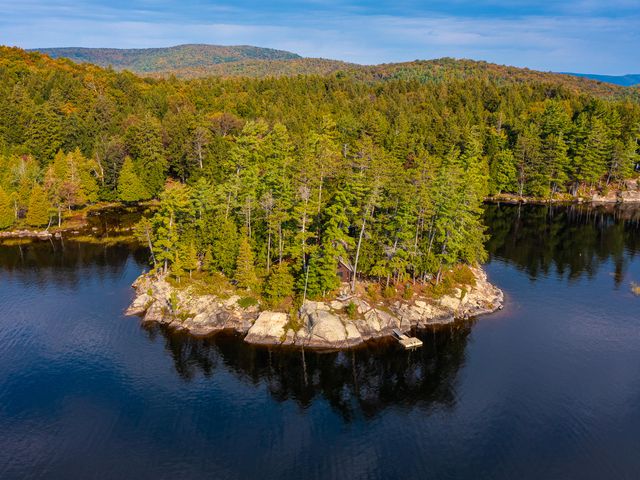 14 County Line Island Island, Tupper Lake, NY 12986