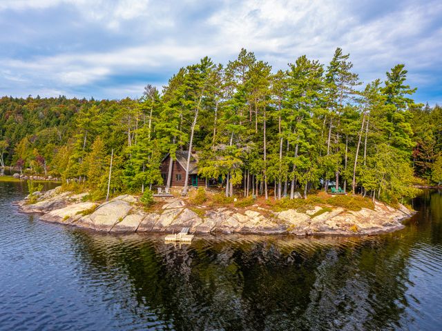 14 County Line Island Island, Tupper Lake, NY 12986