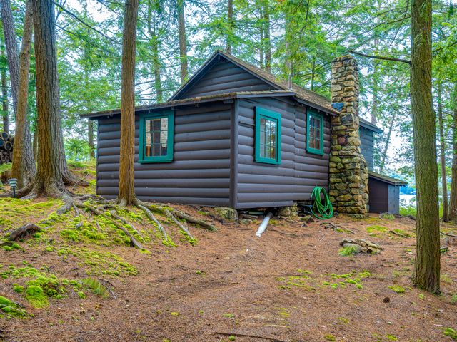 14 County Line Island Island, Tupper Lake, NY 12986