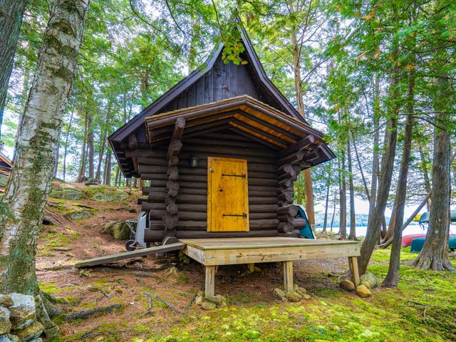 14 County Line Island Island, Tupper Lake, NY 12986