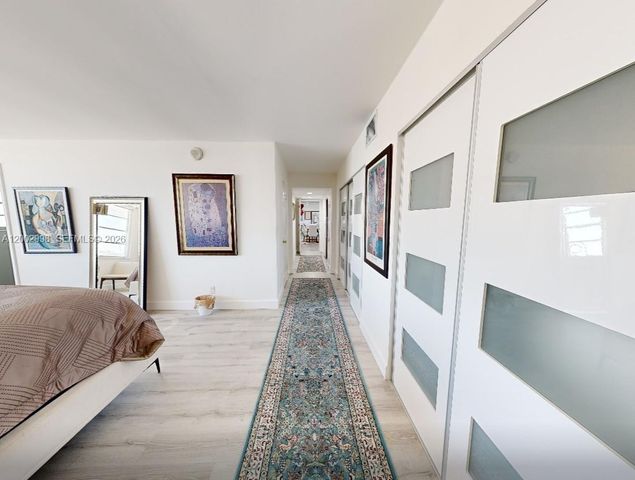 137 Golden Isles Dr 1609, Hallandale Beach, FL 33009