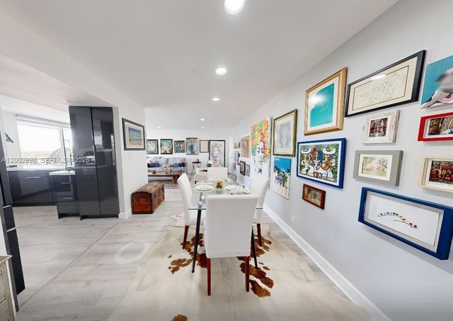 137 Golden Isles Dr 1609, Hallandale Beach, FL 33009