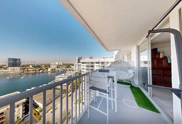 137 Golden Isles Dr 1609, Hallandale Beach, FL 33009