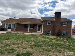 270 Crestview Drive, Rustburg, VA 24588