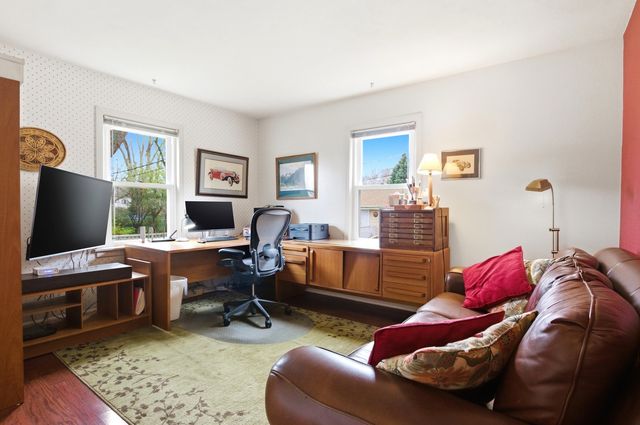 221 S Michigan Avenue, Addison, IL 60101