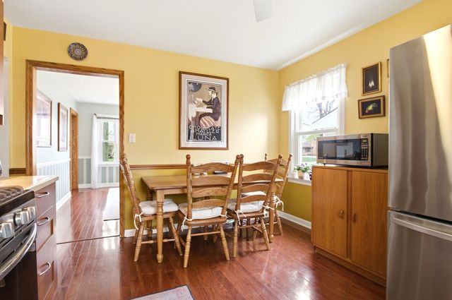 221 S Michigan Avenue, Addison, IL 60101