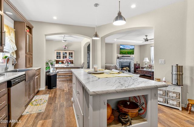 1285 W Kings Court, Paulden, AZ 86334