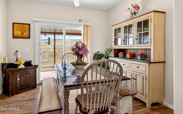 1285 W Kings Court, Paulden, AZ 86334