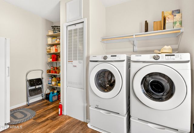 1285 W Kings Court, Paulden, AZ 86334