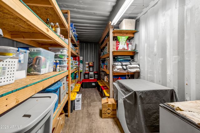 1285 W Kings Court, Paulden, AZ 86334