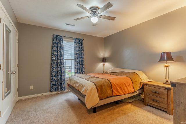 3150 Sandstone Drive, Newburgh, IN 47630