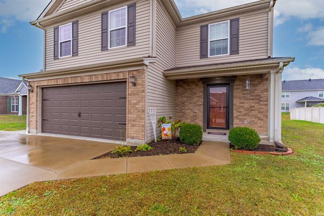 3150 Sandstone Drive, Newburgh, IN 47630