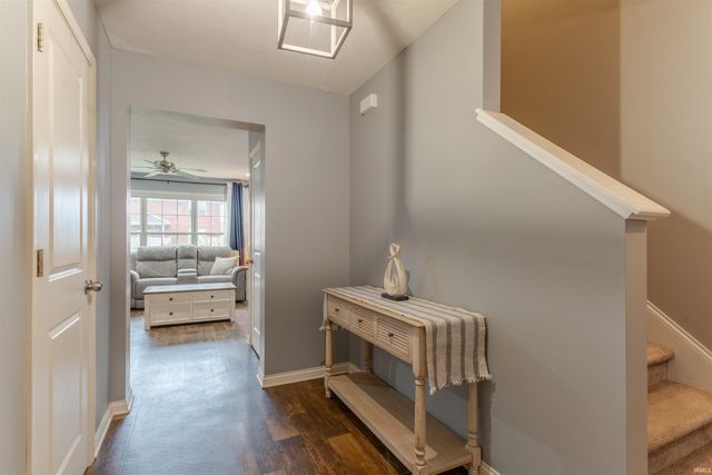 3150 Sandstone Drive, Newburgh, IN 47630