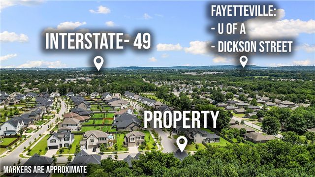 2823 N Whistle Post Drive, Fayetteville, AR 72704