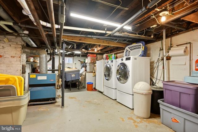 50 DELAWARE AVE, Penns Grove, NJ 08069