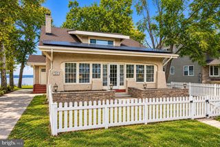 50 DELAWARE AVE, Penns Grove, NJ 08069