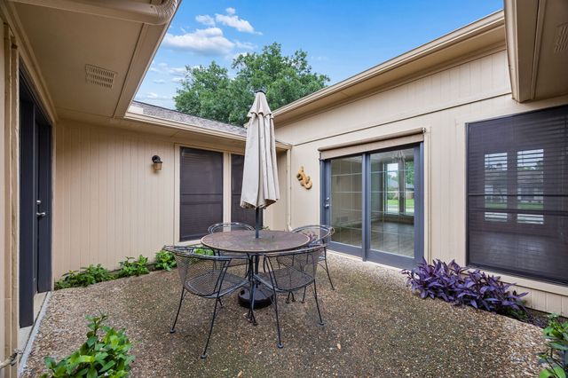 1604 Shadow Moss Way, Carrollton, TX 75007