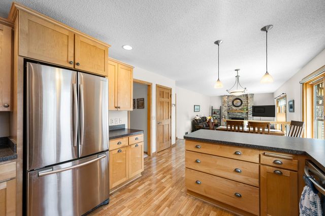 15301 83rd High Road, Maple Grove, MN 55311