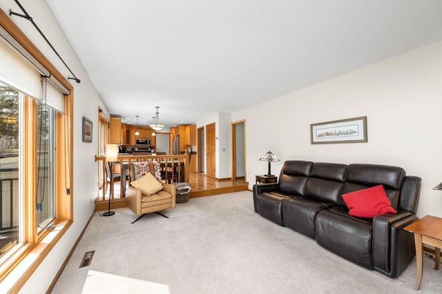 15301 83rd High Road, Maple Grove, MN 55311