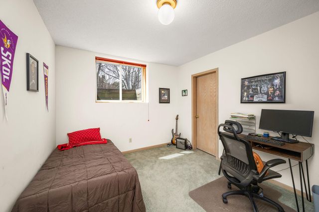 15301 83rd High Road, Maple Grove, MN 55311