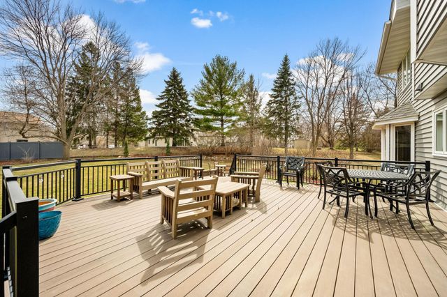 15301 83rd High Road, Maple Grove, MN 55311