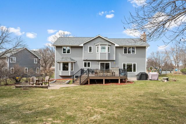 15301 83rd High Road, Maple Grove, MN 55311