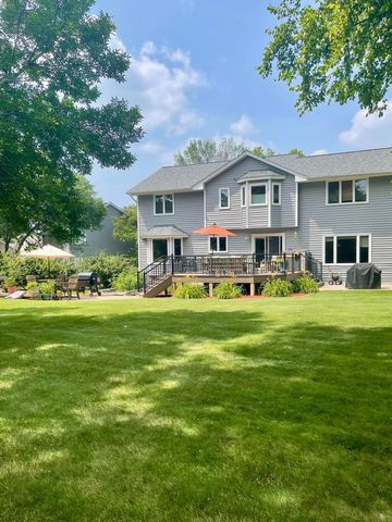 15301 83rd High Road, Maple Grove, MN 55311