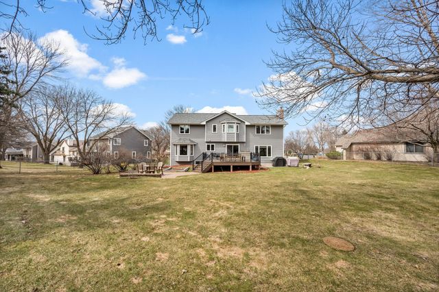 15301 83rd High Road, Maple Grove, MN 55311