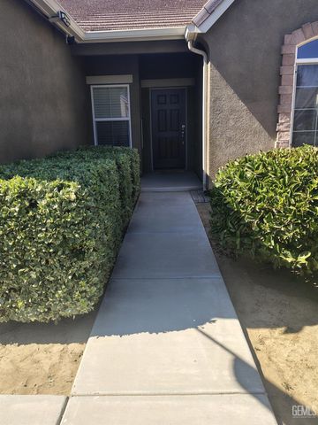 12606 Mezzadro Avenue, Bakersfield, CA 93314