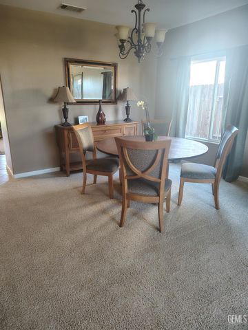 12606 Mezzadro Avenue, Bakersfield, CA 93314