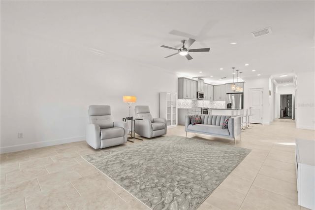 4914 SIENNA ISLES AVENUE, Wimauma, FL 33598