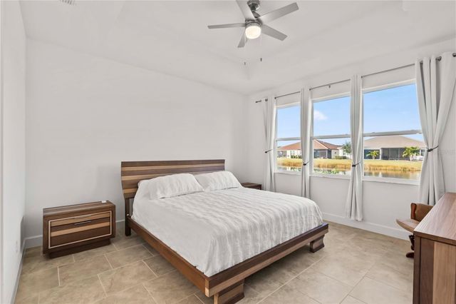 4914 SIENNA ISLES AVENUE, Wimauma, FL 33598