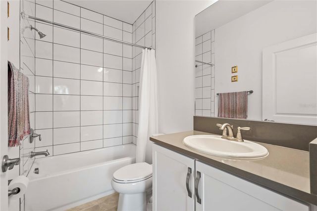 4914 SIENNA ISLES AVENUE, Wimauma, FL 33598