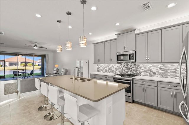 4914 SIENNA ISLES AVENUE, Wimauma, FL 33598