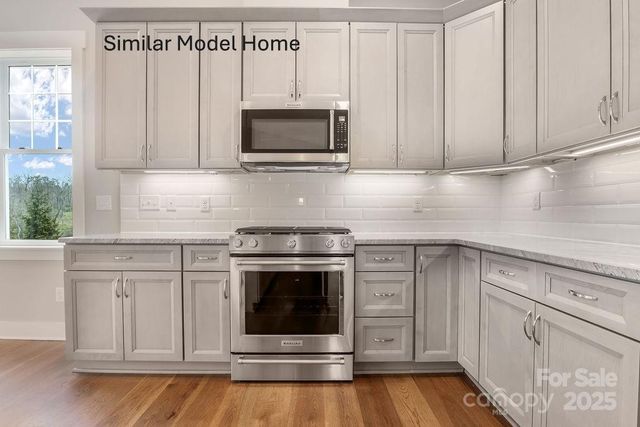 95 Creekside View Drive, Asheville, NC 28804