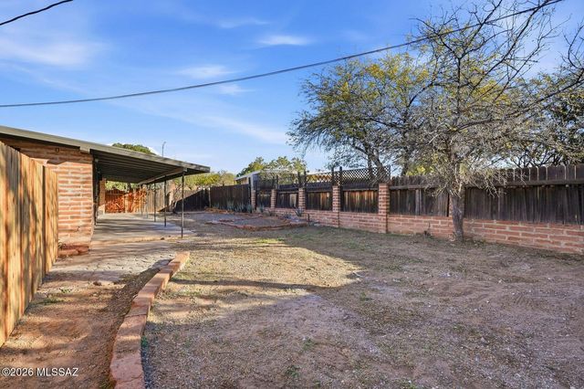 6814 E Koralee Street, Tucson, AZ 85710