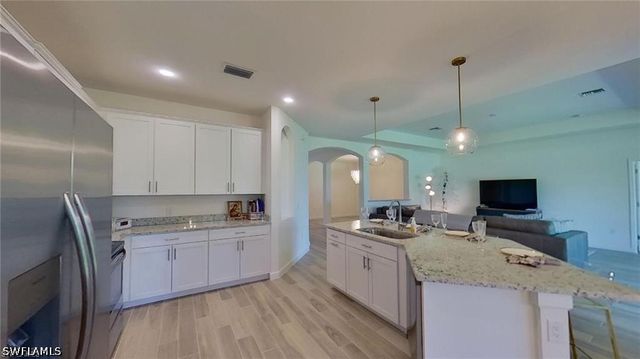 1813 Lema CT, Naples, FL 34120