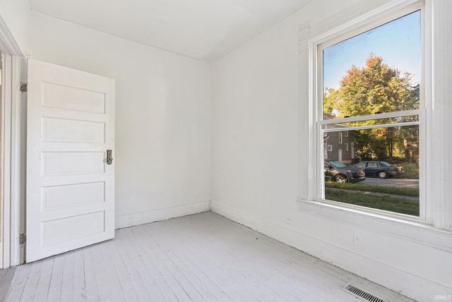 739 Poplar Street, Fort Wayne, IN 46802