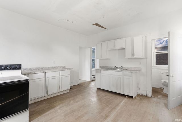 739 Poplar Street, Fort Wayne, IN 46802