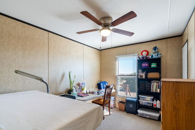 78 Drake Road, Edgewood, NM 87015