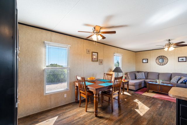 78 Drake Road, Edgewood, NM 87015