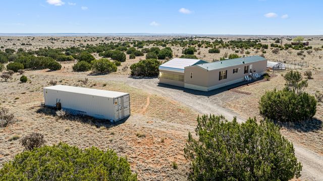 78 Drake Road, Edgewood, NM 87015