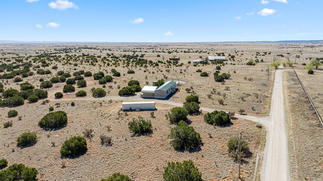 78 Drake Road, Edgewood, NM 87015