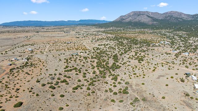 78 Drake Road, Edgewood, NM 87015