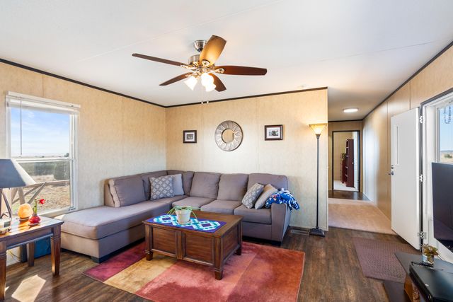 78 Drake Road, Edgewood, NM 87015