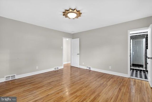 634 LINTON RD, Huntingdon Valley, PA 19006